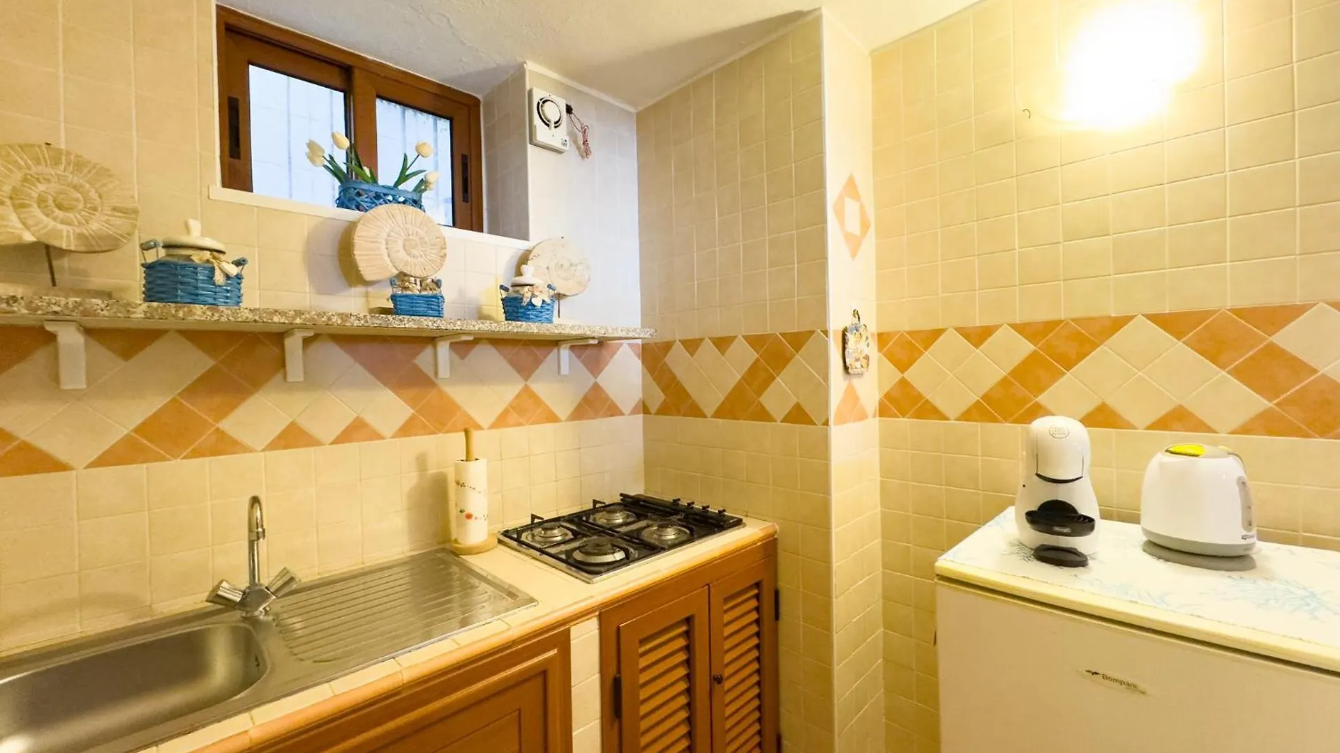 Tatil Evi Casa Sussurro Del Mare, Fronte Mare, Idromassaggio Villa Simius