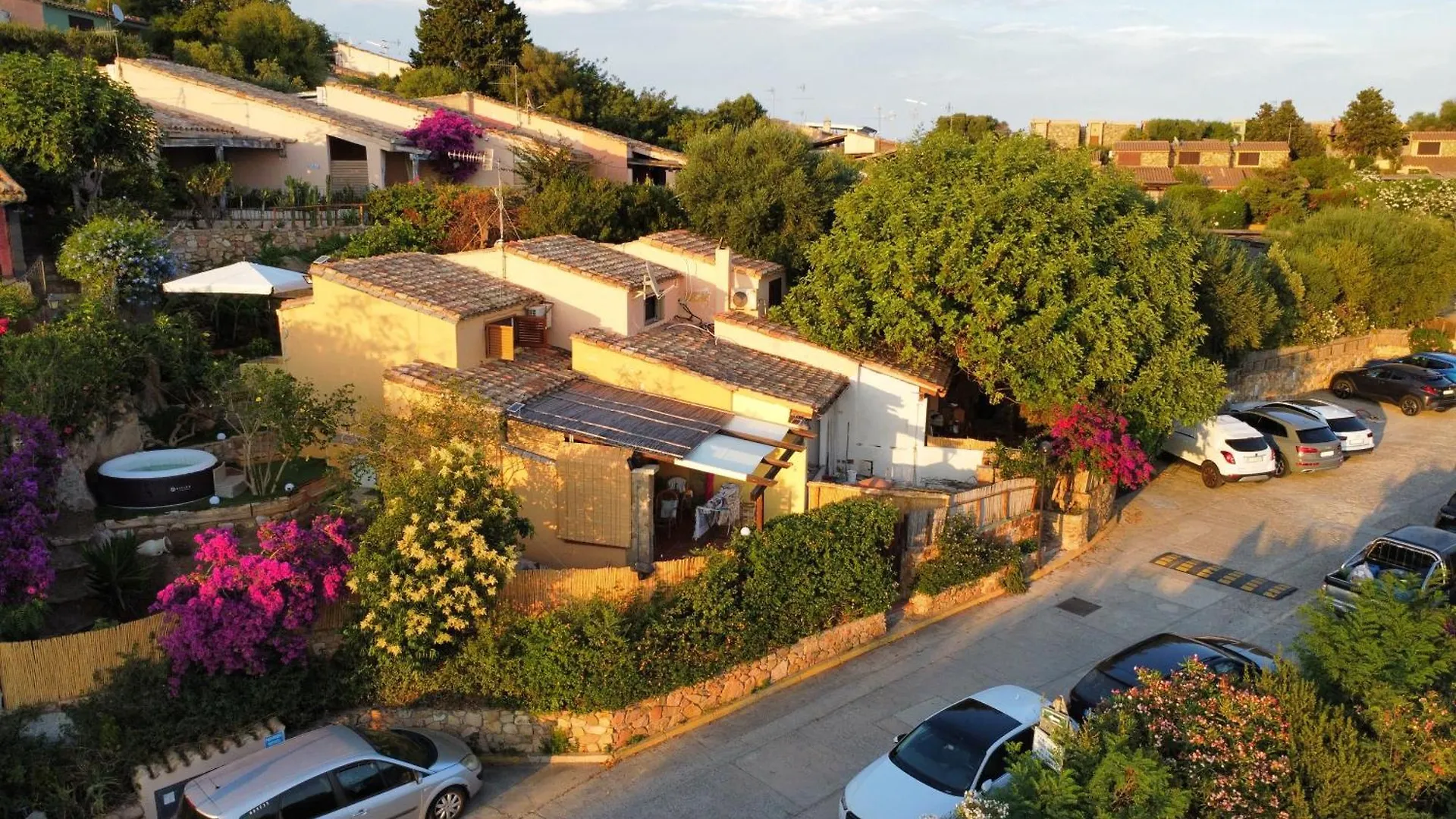 Casa Sussurro Del Mare, Fronte Mare, Idromassaggio Villa Simius 0*,  İtalya